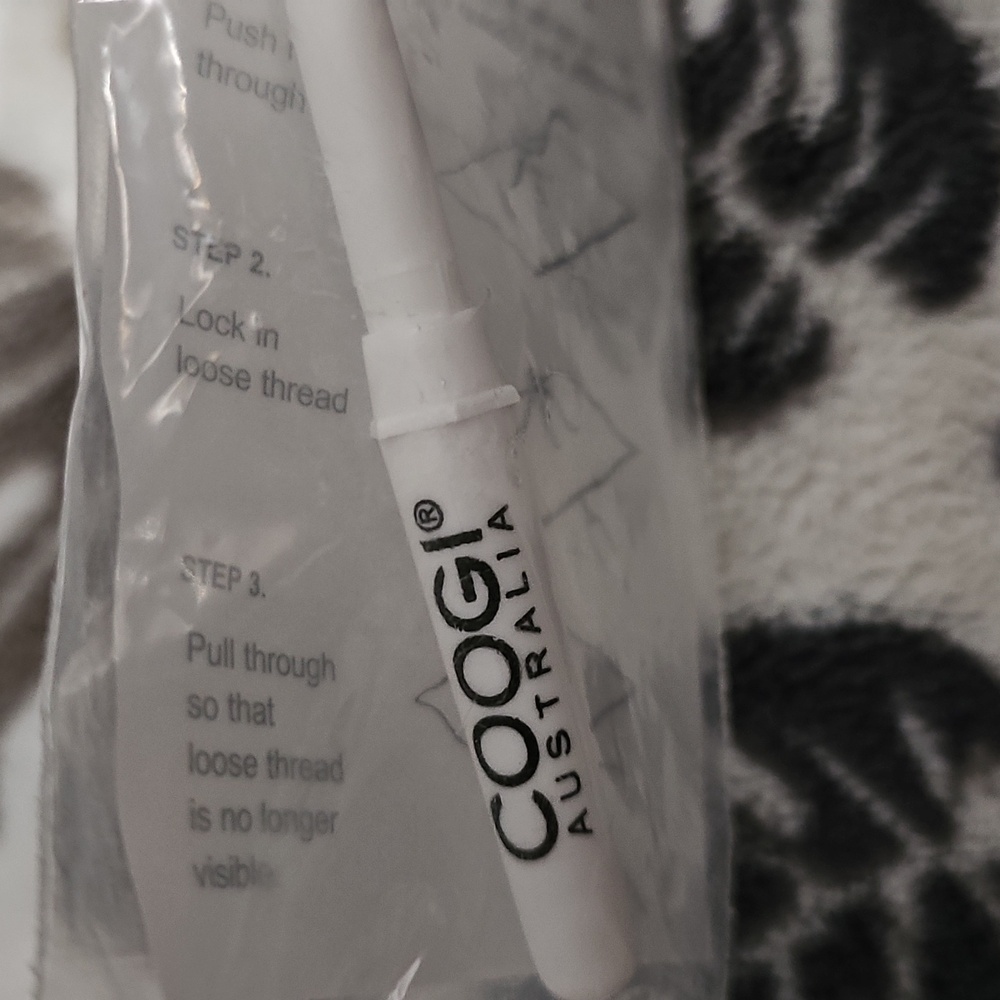 Coogi Australia Thread Puller Kit - Picture 2 of 5